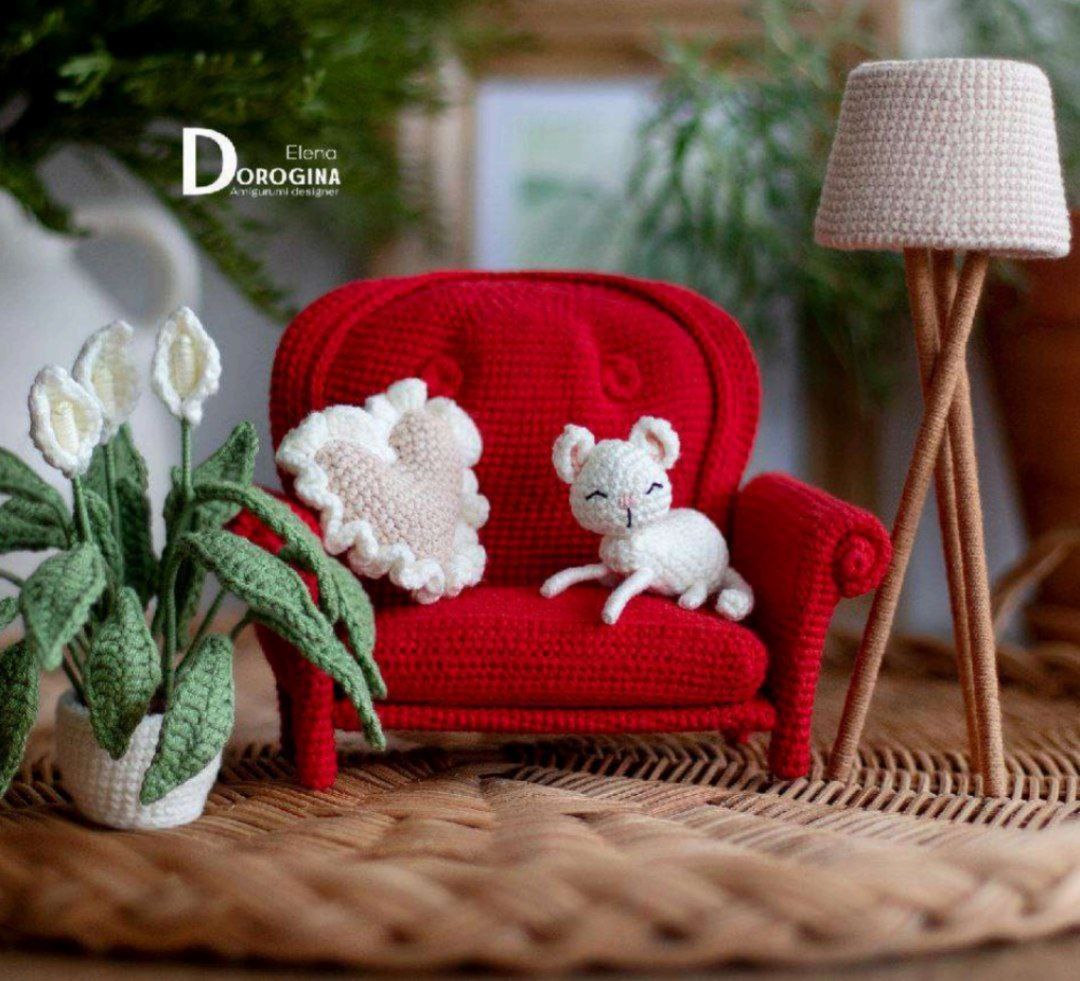 Free Crochet Pattern: Cozy Corner Amigurumi