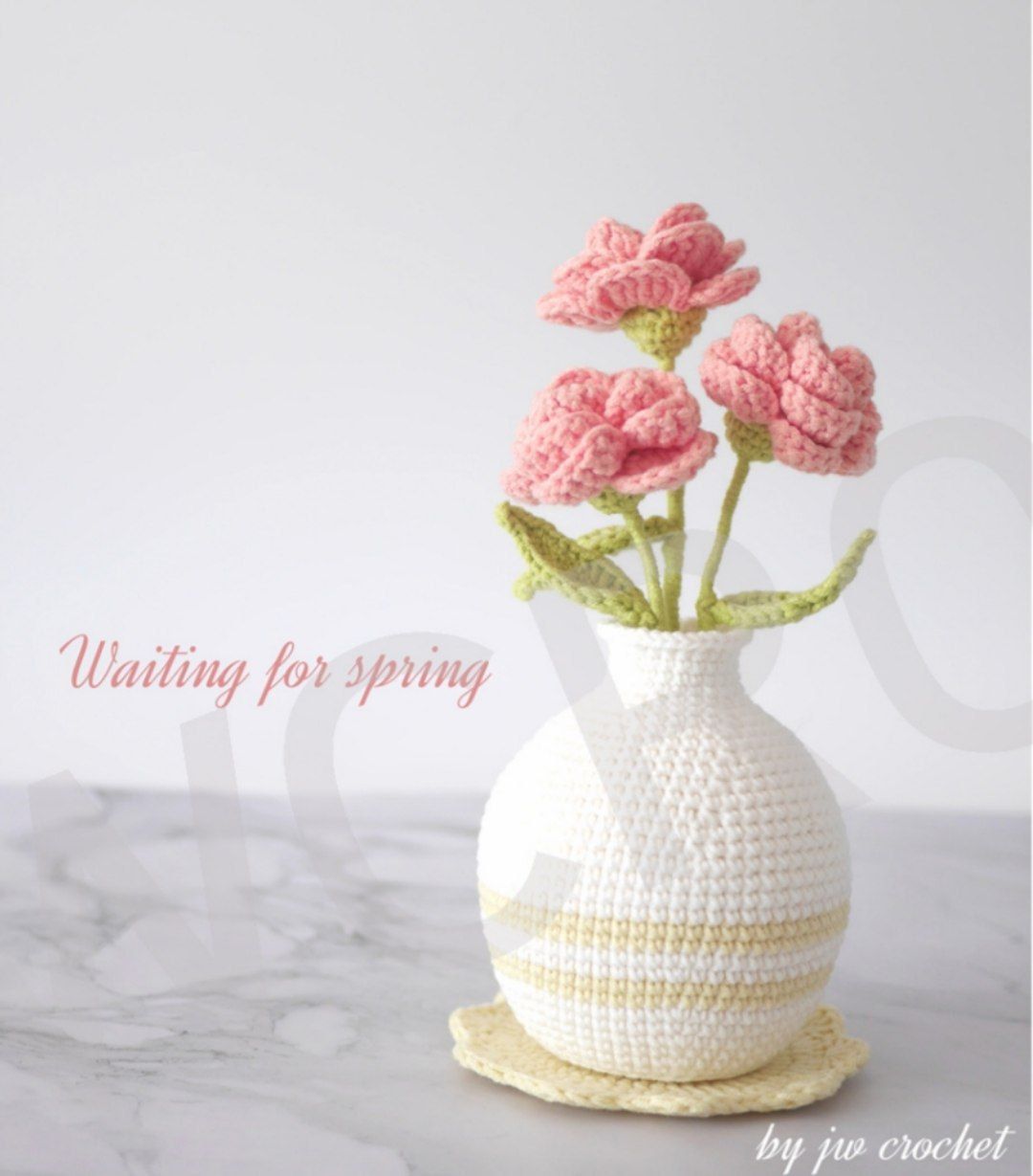 Crochet flower vase pattern (Free)